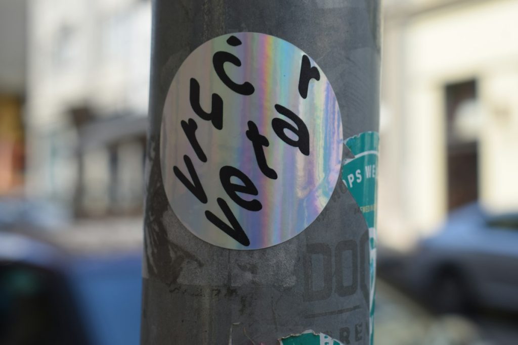 Stickers holográficos personalizados